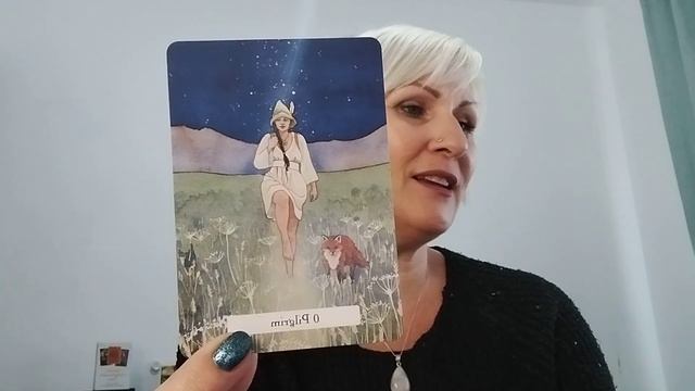 Unboxing of The Witches Wisdom Tarot смотреть онлайн