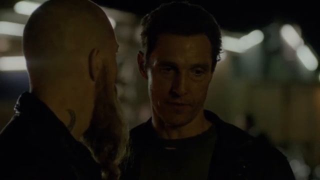 Настоящий детектив. Макконахи удивлённо курит - мемная сцена. смотреть онлайн