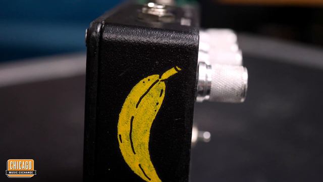The Digitech Bad Monkey Is a Ripoff of This Legendary Pedal смотреть онлайн
