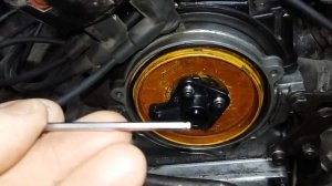 Заменил бегунок трамблёра двигателя Мерседес М103