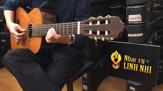 Test đàn guitar classic Antonio 8C смотреть онлайн