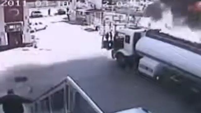 Спас АЗС смотреть онлайн