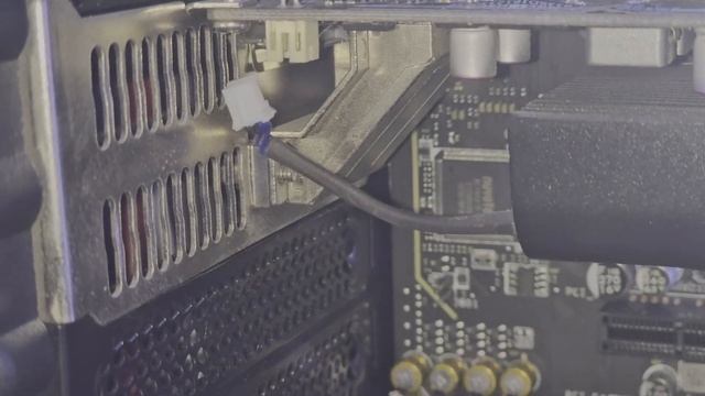 GeForce GTX 1050 2GT Low Profile FAN NOISE (Reupload) смотреть онлайн