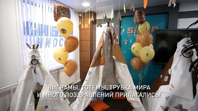 Всех красавиц НИОСТа поздравили индейцы! смотреть онлайн