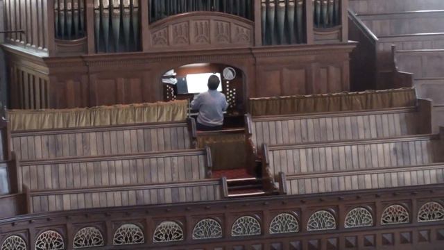 "Rigaudon" Andre Campra,Played on the Organ of RMC Cornwall 29/08/16 смотреть онлайн