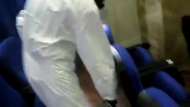 Дезинсекция помещения от насекомых с применением генератора холодного тумана Уничтожение тараканов смотреть онлайн