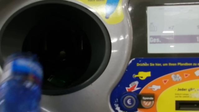 Прием бутылок в Германии смотреть онлайн