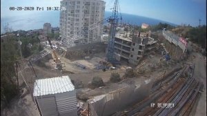 Монтаж строительного крана. Ускоренная съемка.