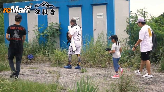 Traxxas TRX-4 Mercedes Benz G500 4X4 & Traxx All-Terrain Track Set Test Meeting - Highlight