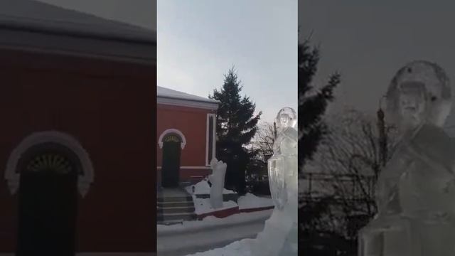 Православный Храм в Иркутске. Какое же прекрасное украшение снаружи у него зимой изо льда! смотреть онлайн
