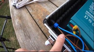 Электричество в лодке пвх, электробокс своими руками, заряжаем аккумулятор от мотора Hidea 9,9 pro.