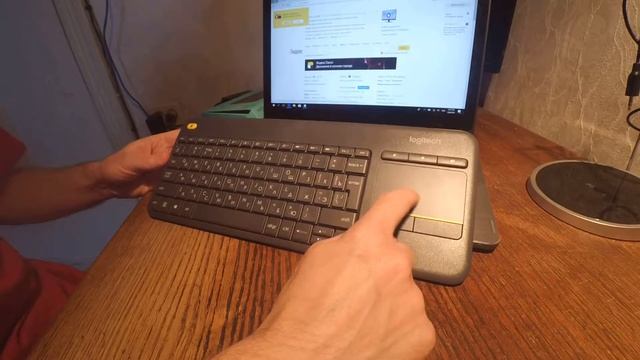 ОНЛАЙНТРЕЙД.РУ - Клавиатура Logitech Keyboard K400 Wireless Touch Plus Black; Код товара: 289970 смотреть онлайн
