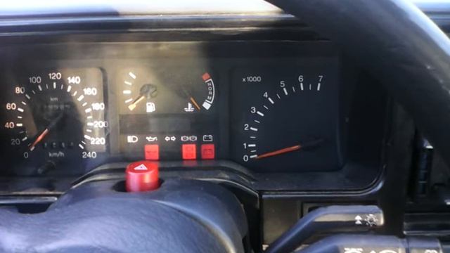 GuitarMan - Ford Sierra 1.8 TD Cold Start. -5*C. 2014.10.27 смотреть онлайн