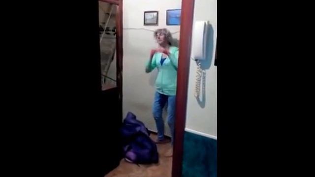 жена пришла пьяная домой обоссалась смотреть онлайн