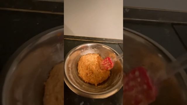 ТЕПЕРЬ ЭТО МОЁ ЛЮБИМОЕ ПЕЧЕНЬЕ. Морковно-овсяное печенье смотреть онлайн