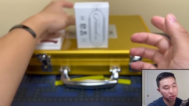 OPENING A $10,000 BRIEFCASE OF HIGH-END FOOTBALL CARDS (INSANE 1/1 PULL ?)! 2021 Panini Flawless FB смотреть онлайн