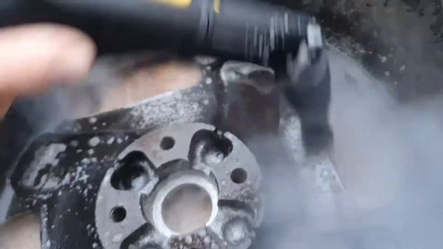 Fiat Coupe 16V Turbo Cleaning and Repainting Rims смотреть онлайн