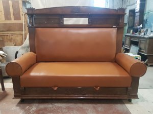 Реставрация "сталинского" дивана, установка "французской" раскладушки