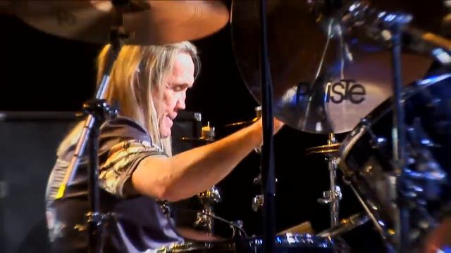 Nicko McBrain - The Trooper смотреть онлайн