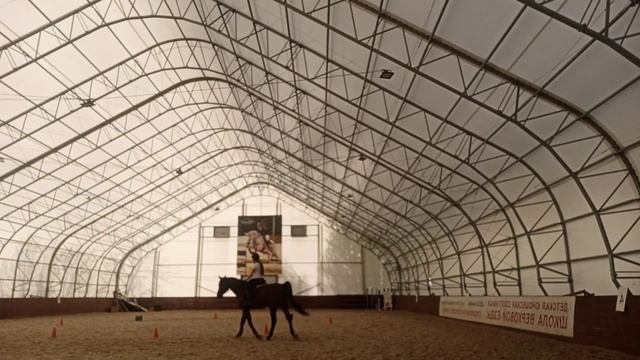 Sweet horse в риале? тренировка по конному спорту ?мой день на конюшне смотреть онлайн