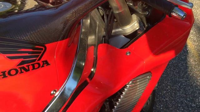 For Sale: 1992 Honda NR750. Oval piston goodness. Ready for public or private museum. смотреть онлайн