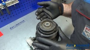 Ремонт муфты компрессора кондиционера Volkswagen Caravelle.