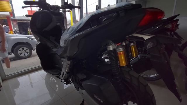 Buying Honda ADV150 | ?? 2 Bikes is better than 2 Wives ? смотреть онлайн