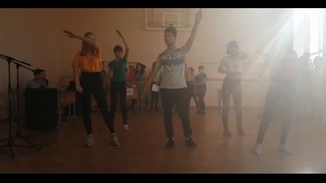 Мои хорошие, спасибо! ОСЕННИЙ БАЛ 8 КЛАСС смотреть онлайн