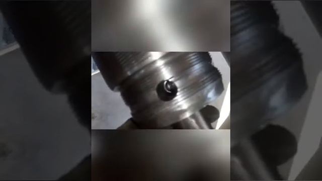 Ремонт гидроцилиндра Вольво, рутина. смотреть онлайн