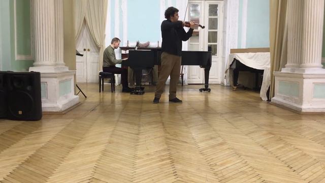 А. Хачатурян Концерт для скрипки с оркестром 1 часть исполняет Иван Чапкевич 16 лет смотреть онлайн