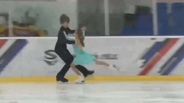 Kristina Dobroserdova/Fedor Solovyev(2006/2004),PD American Waltz, 2019.01.12 «Памяти М.И. Гуревича смотреть онлайн