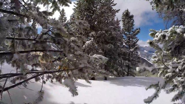 Smoke Grenade Snowboarding in 4K!! 2016 смотреть онлайн
