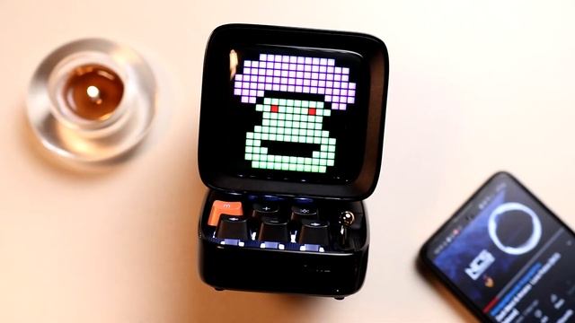Divoom Ditoo Pixel Art Bluetooth Speaker | سماعة هتاخدك للماضي وهتوريك المستقبل смотреть онлайн