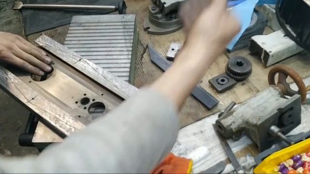 ИТ -1 М Крышка поперечки смотреть онлайн