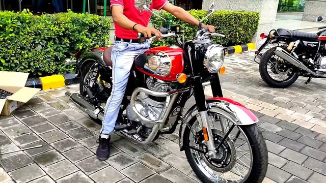 Royal Enfield classic 350 next generation low rider seat review смотреть онлайн