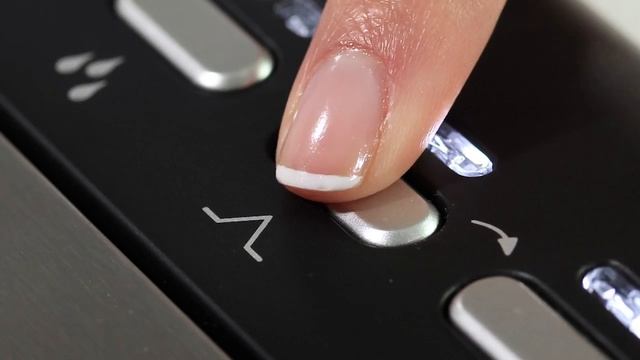 FoodSaver Vacuum Sealing System FFS005 смотреть онлайн