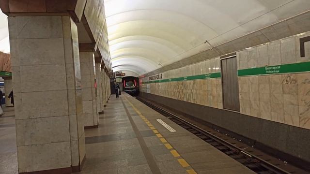 Подвижной состав Невско-Василеостроской (3) линии метро Санкт-Петербурга смотреть онлайн