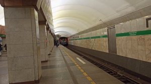 Подвижной состав Невско-Василеостроской (3) линии метро Санкт-Петербурга