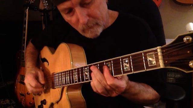 James Oldenburg plays "My Favorite Things" ( Richard Rodgers ) смотреть онлайн