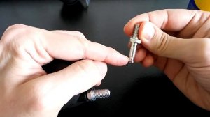 101 как разобрать колесики офисного стула и вытащить втулку/держатель