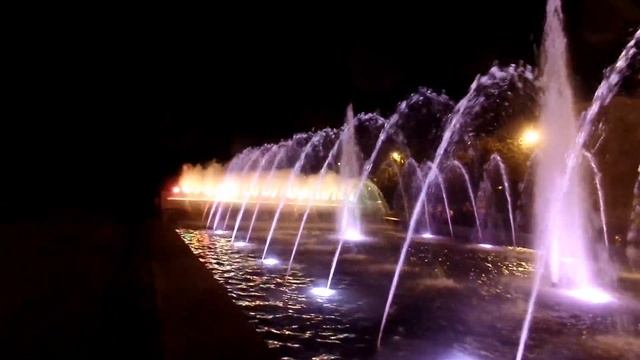 Днепропетровск 23.08.15 г. "Музыкальный фонтан". смотреть онлайн