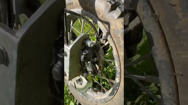 Гидравлические тормоза от велосипеда на детский мотоцикл BSE kids 50 смотреть онлайн