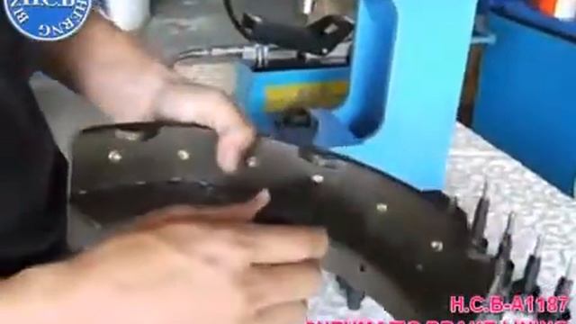 Гидравлический стенд для расклепки тормозных накладок ATE-5000 смотреть онлайн