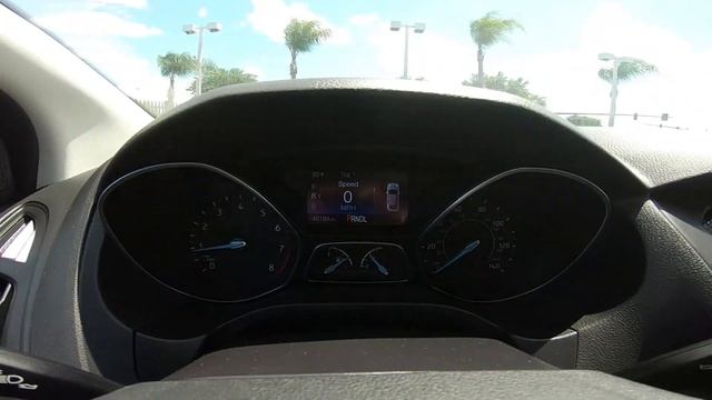 2018 Ford Focus SE Inside Out смотреть онлайн