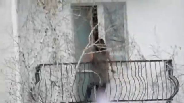 Женщина зажигает смотреть онлайн