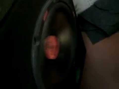 Mystery Mjs12 выжимаю максимум на 1 мин 50 сек слышно что без искажений.