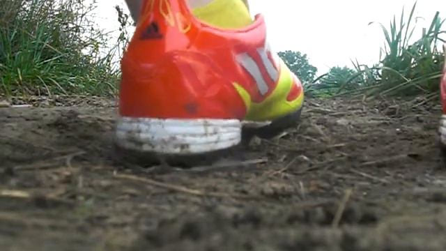 black-red-yellow adidas + adidas shoe and sockplay смотреть онлайн