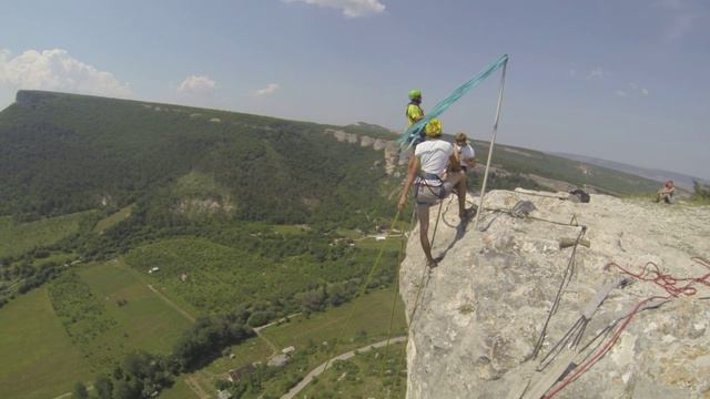 Rope jumping с FEU и KAVA Олег Олегович смотреть онлайн