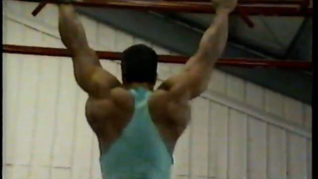 Samir Bannout - American Muscle Magazine - back training (1989) смотреть онлайн