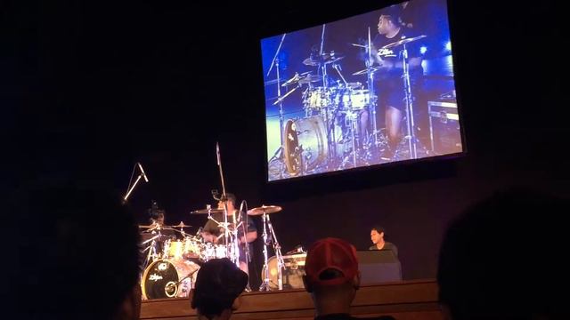 Aaron spears - Caught up Live Bangkok смотреть онлайн